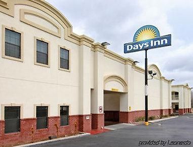Days Inn & Suites Биг-Спринг Экстерьер фото